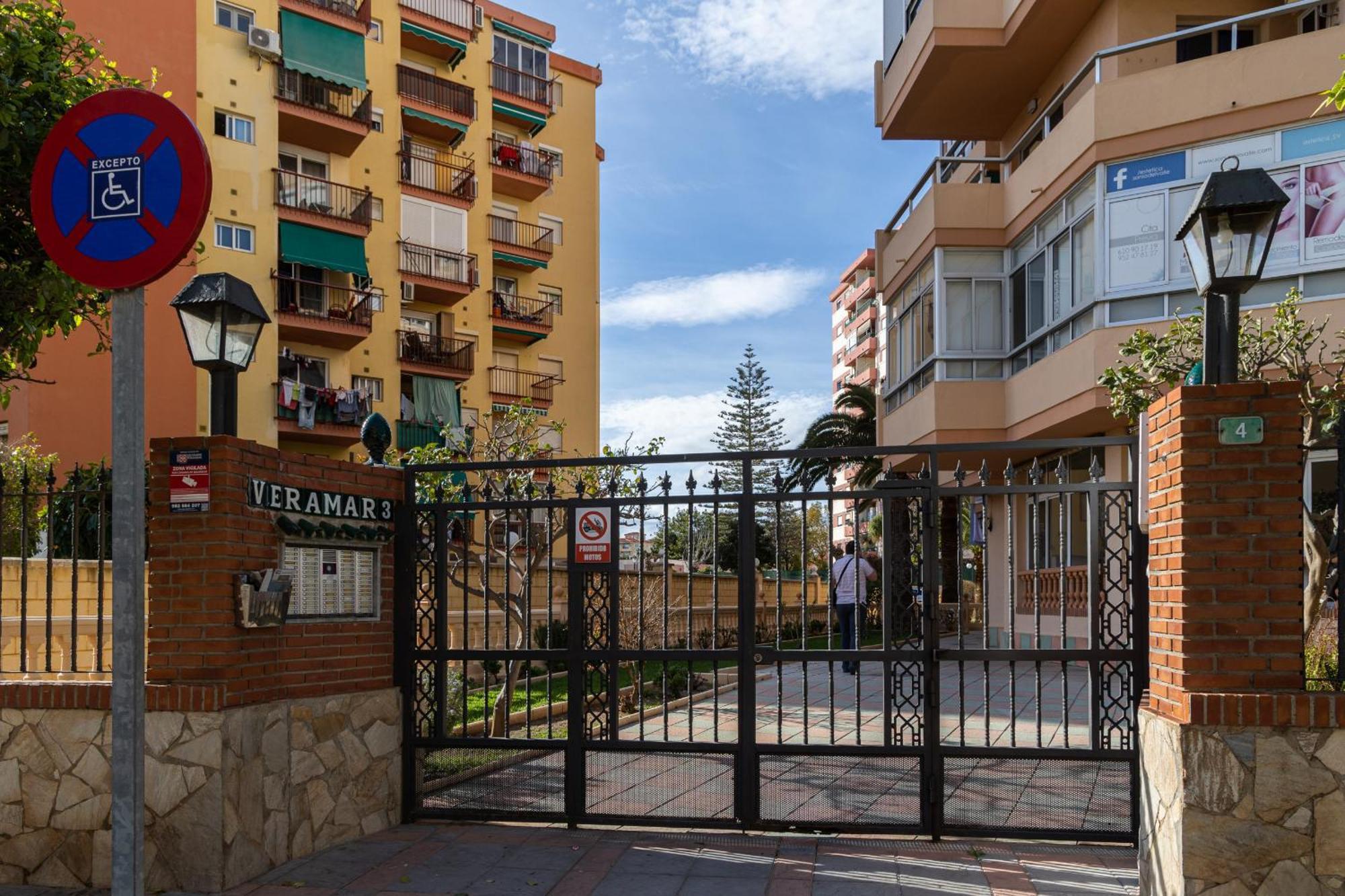 Apartamento Burgos Fuengirola Exterior foto